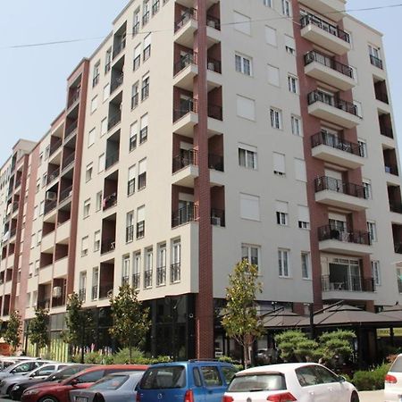Lovely Apartment Tirana Kültér fotó
