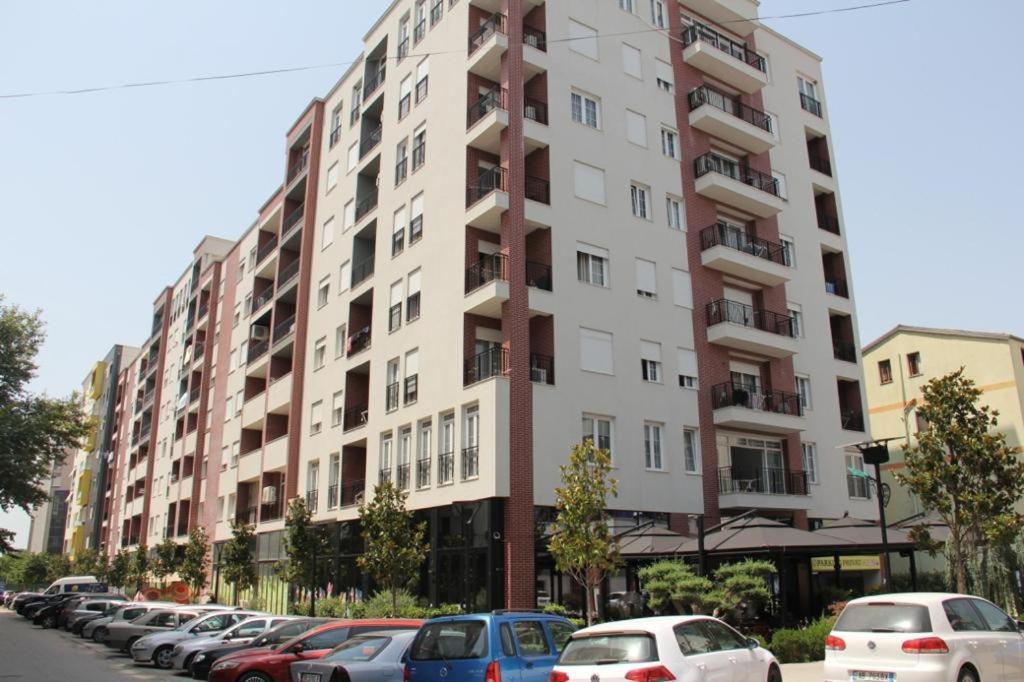 Lovely Apartment Tirana Kültér fotó